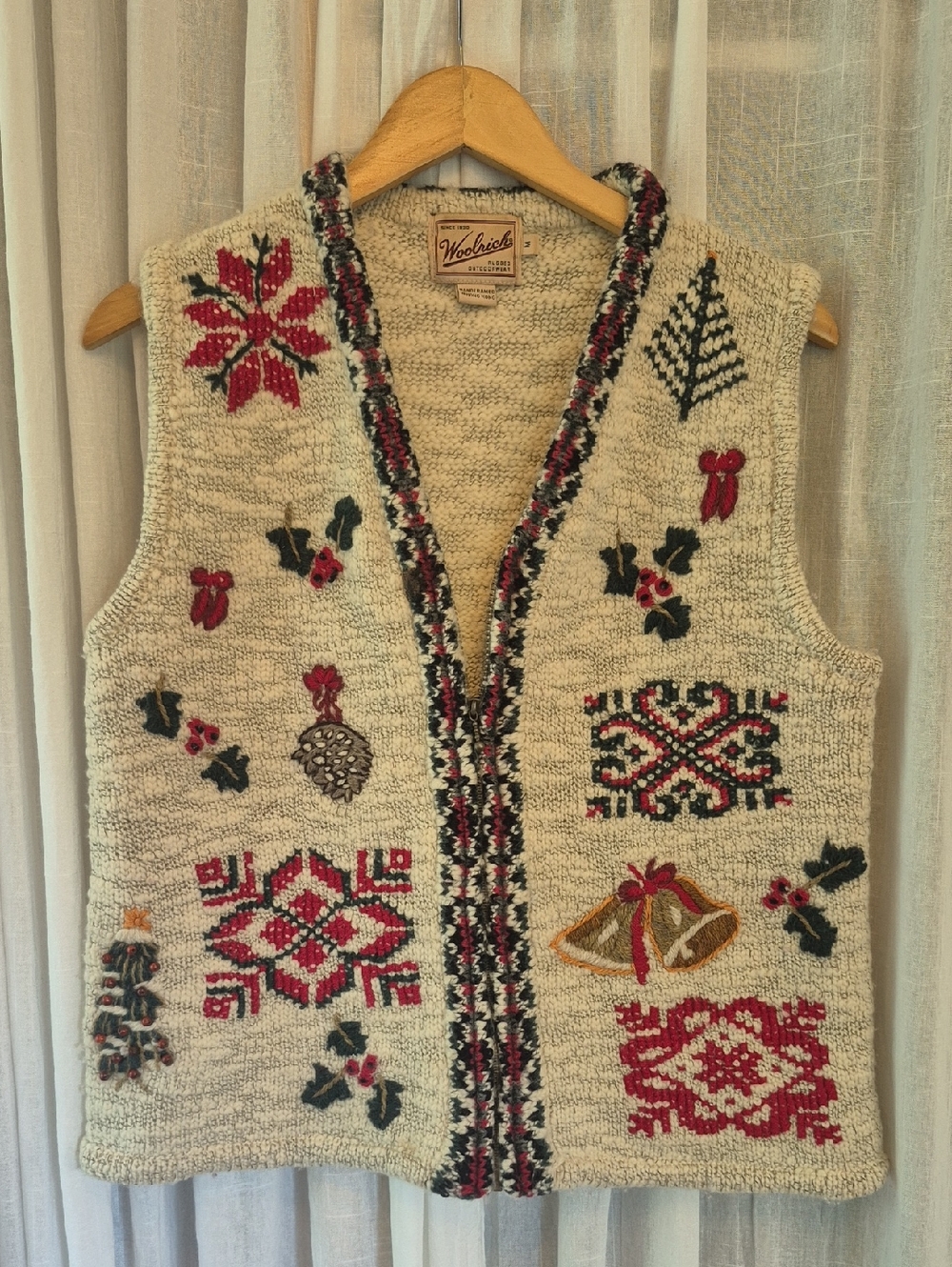Vintage Woolrich Wool Knit V-Neck Vest with Holiday Embroidery